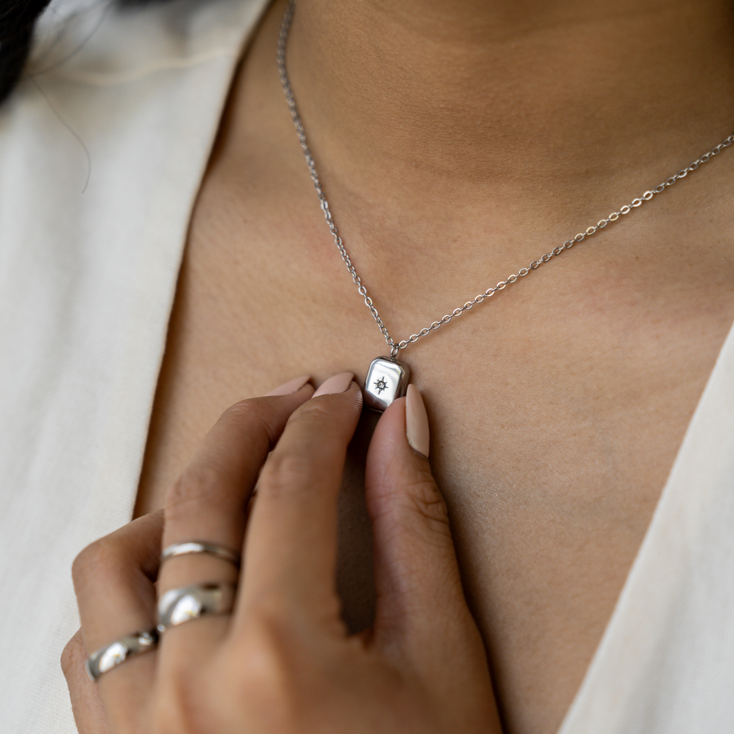Chloe Pendant Necklace - Silver