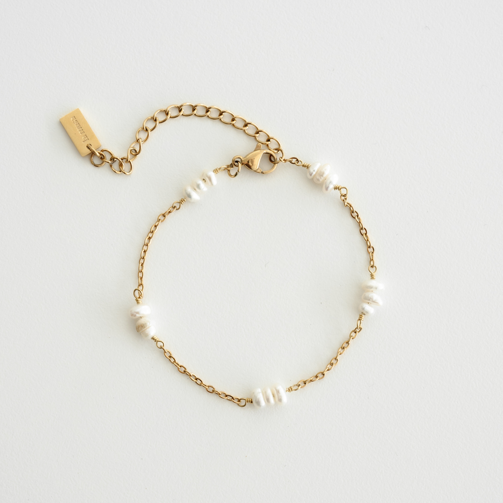 Verve Pearl Bracelet - Gold pearl chain bracelet - La Musa Jewellery
