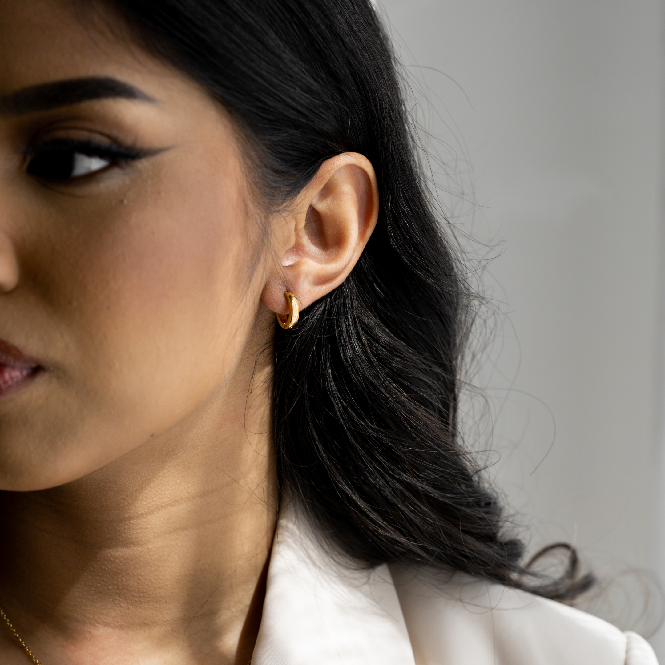 Minimalist Huggie Earrings Gold - waterproof jewellery - La Musa Jewellery 