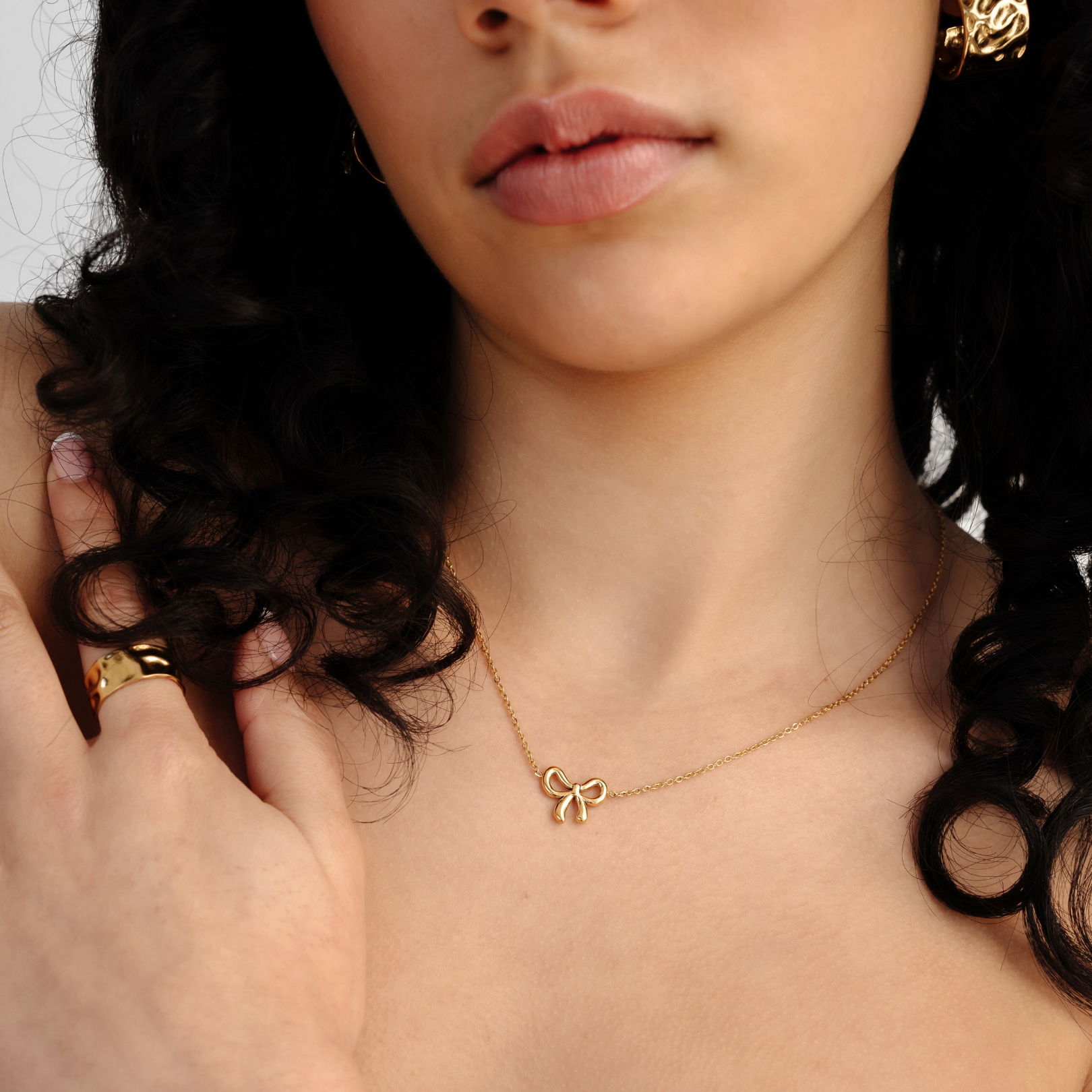 Bella Bow Necklace - Gold - La Musa Jewellery