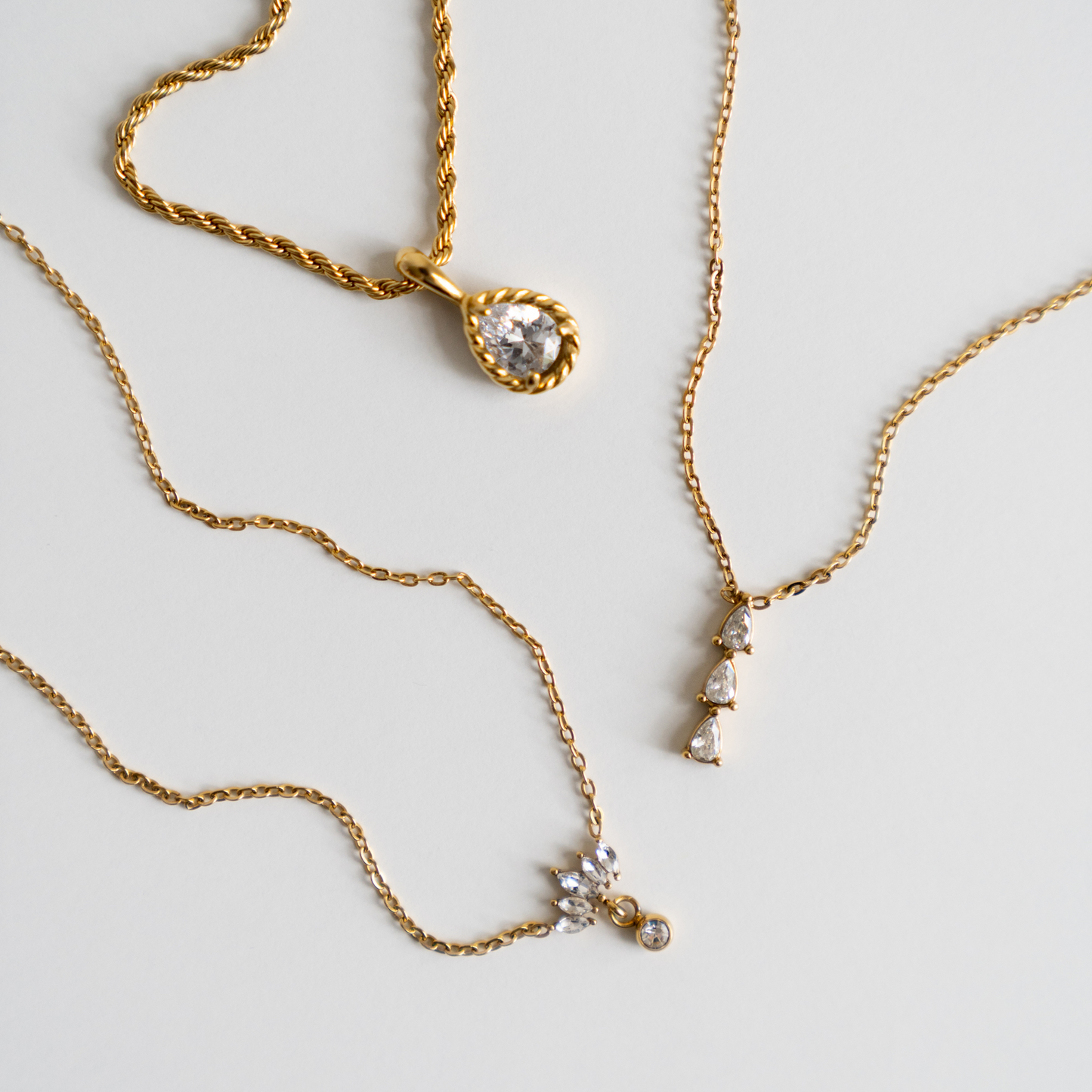 Trois Necklace - La Musa Jewellery