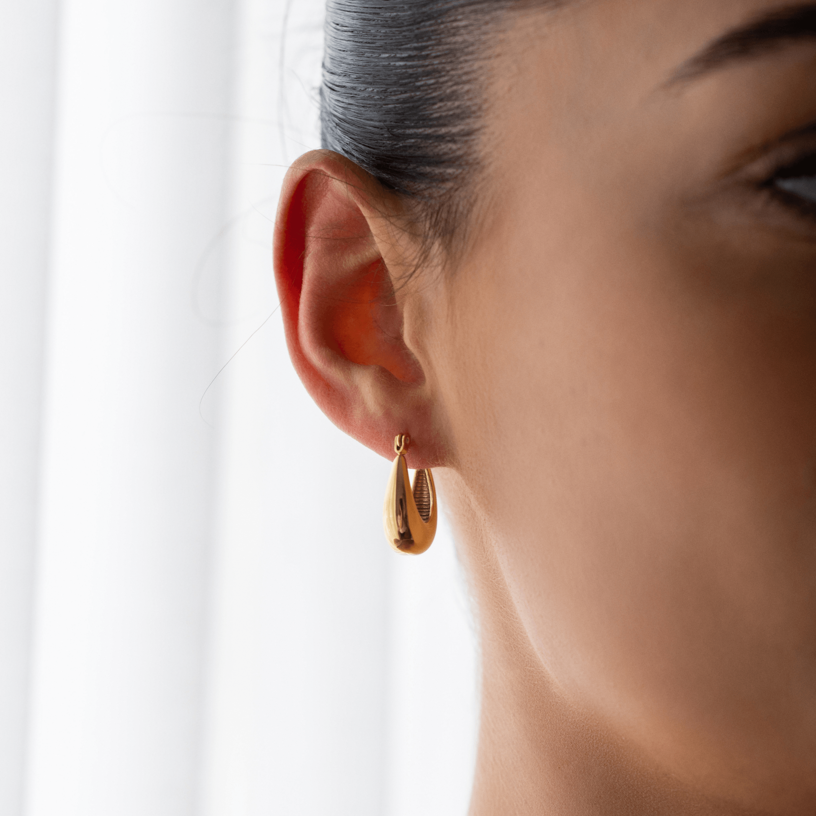 Gold Teardrop Earrings - La Musa Jewellery