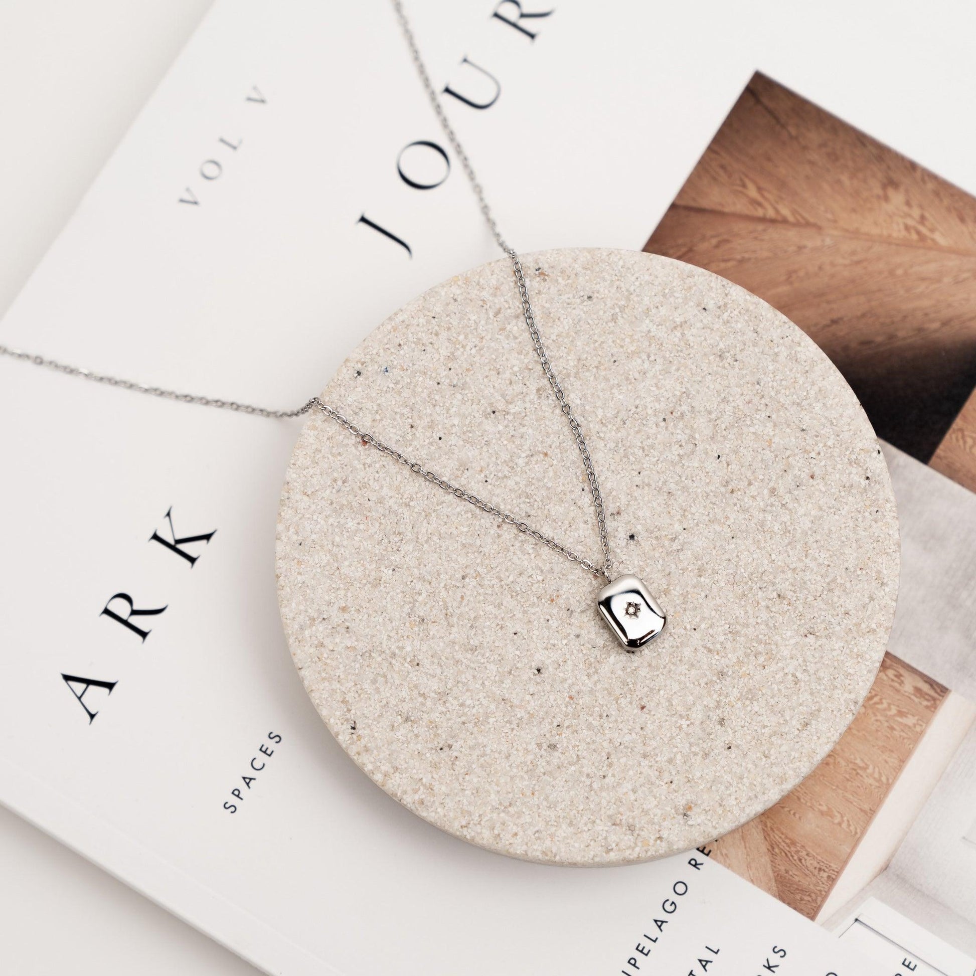Chloe Pendant Necklace Silver | La Musa Jewellery