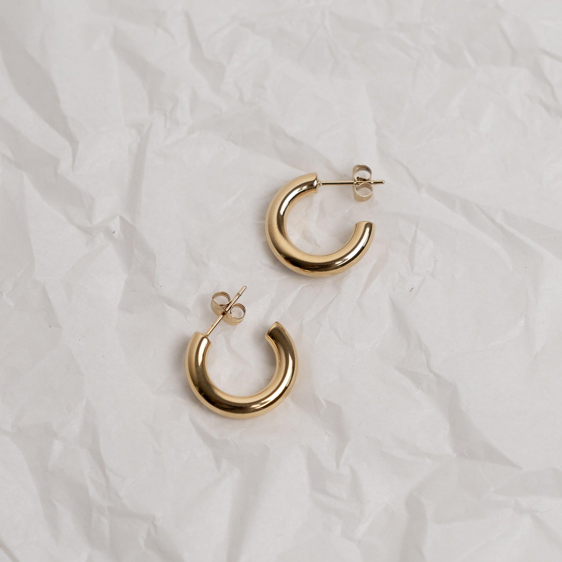 Classic Thick Hoop Earrings Gold | La Musa Jewellery