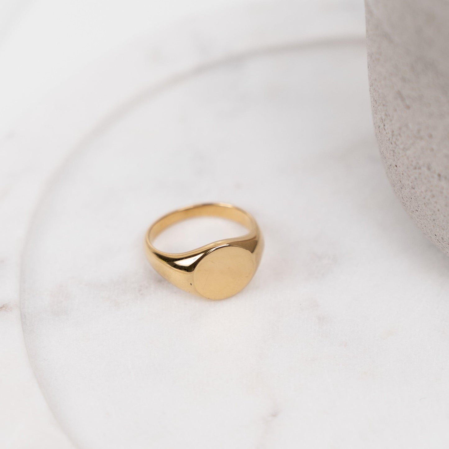 Modern Muse Signet Ring | La Musa Jewellery