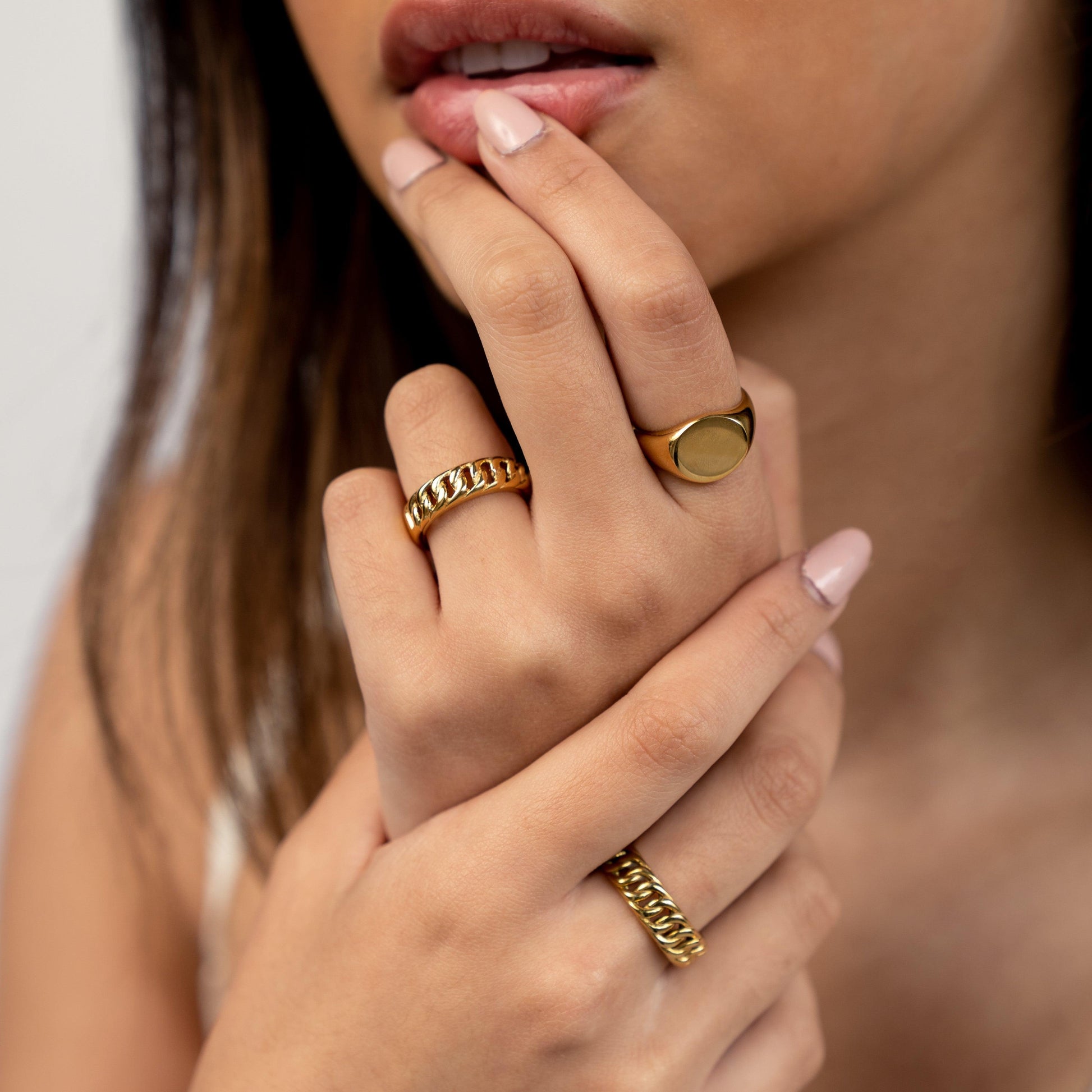 Modern Muse Signet Ring | La Musa Jewellery