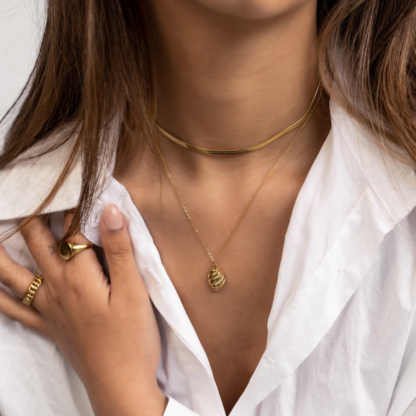 Petite Croissant Necklace | La Musa Jewellery